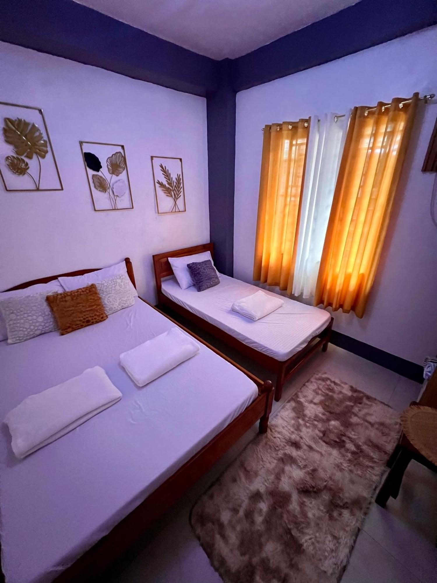 Eighty8 Tourist Inn Корон Экстерьер фото