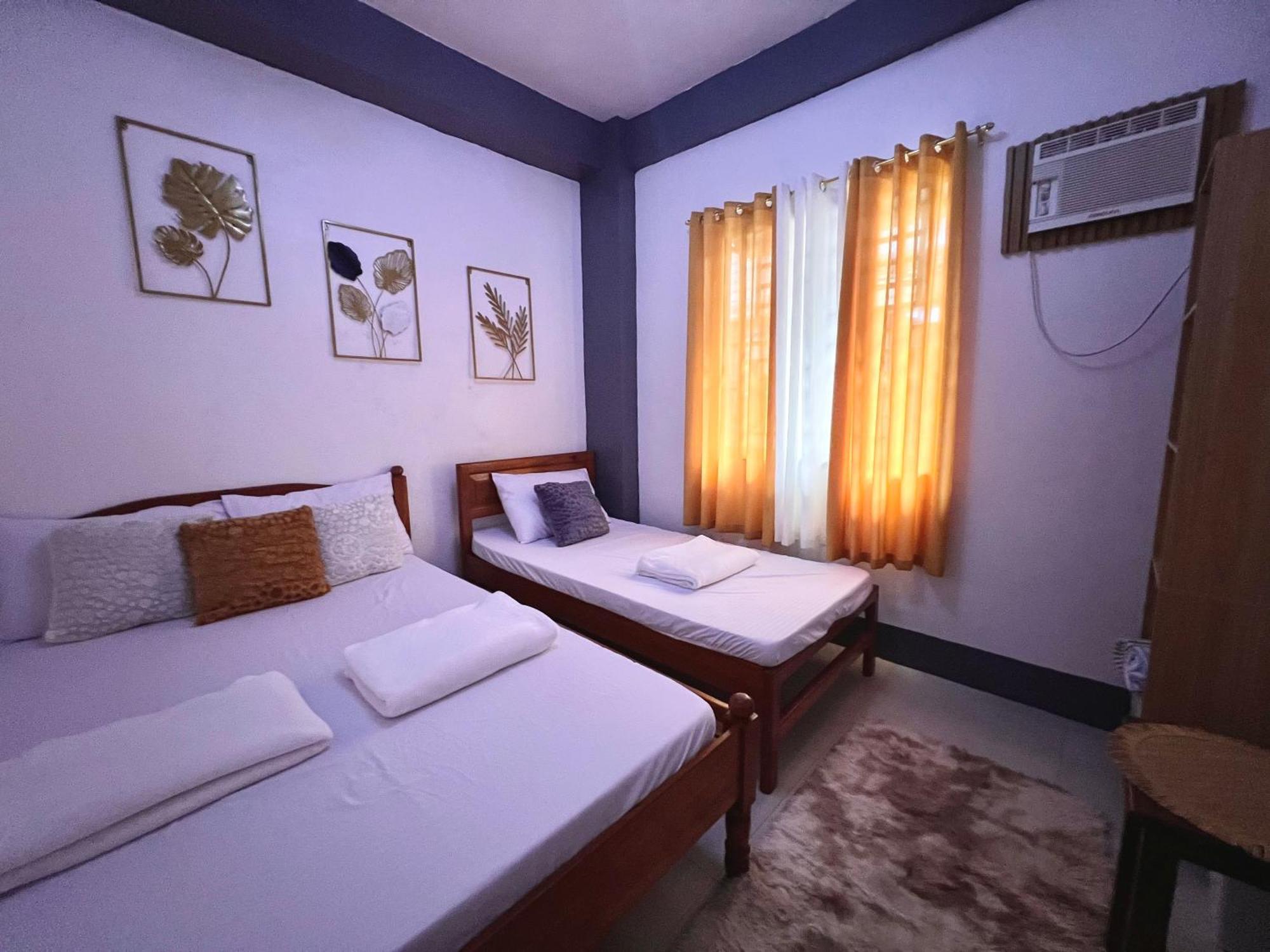 Eighty8 Tourist Inn Корон Экстерьер фото