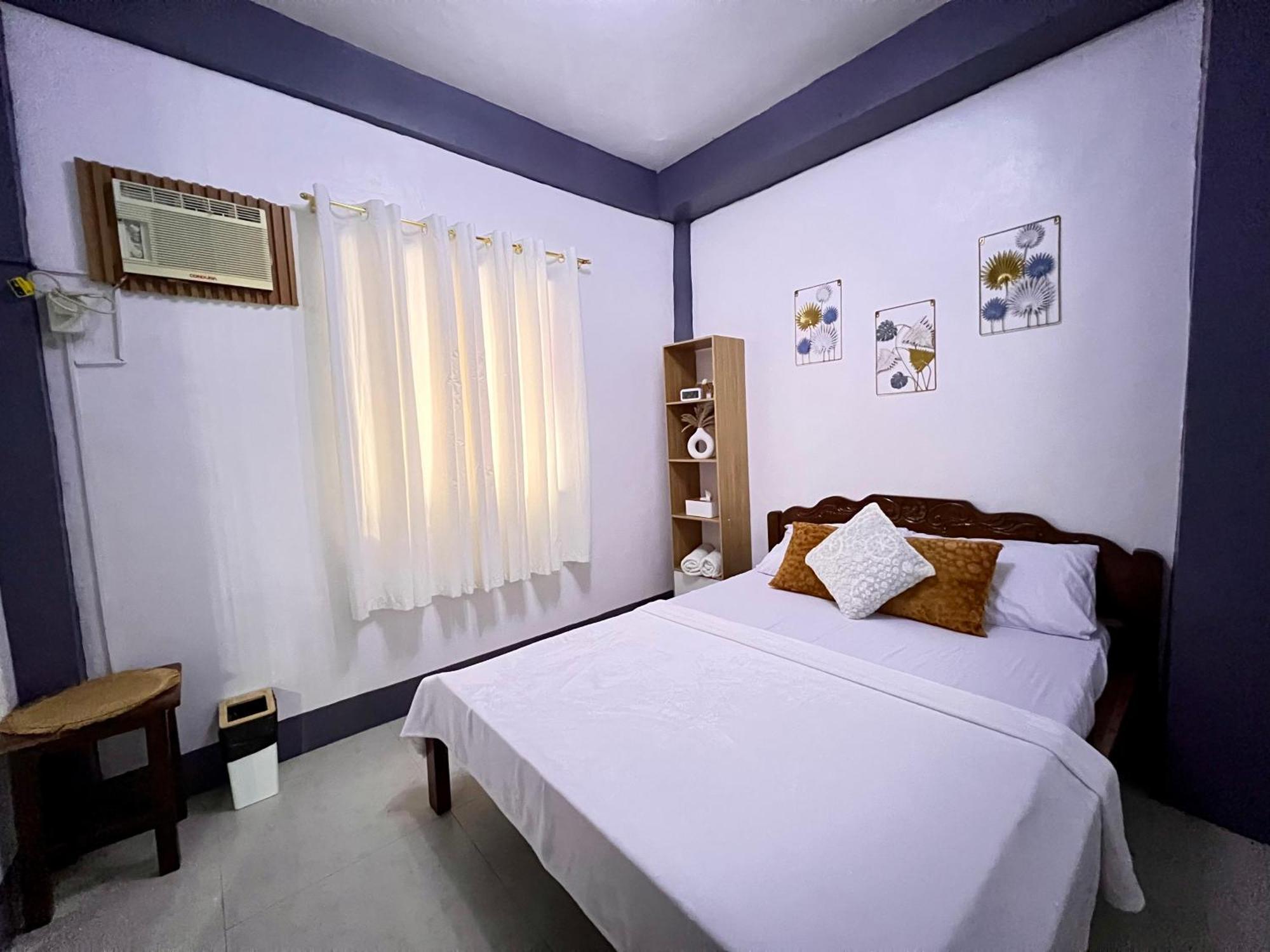 Eighty8 Tourist Inn Корон Экстерьер фото